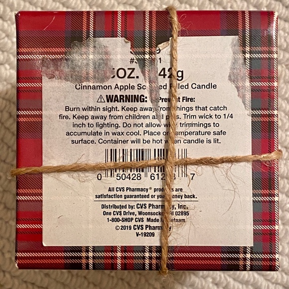 Cinnamon Apple Scented Filled Candle in Gift Box - Picture 8 of 10